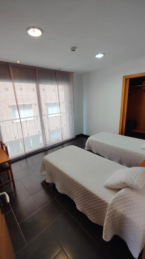 Hostal Manel Pineda de Mar Eksteriør billede