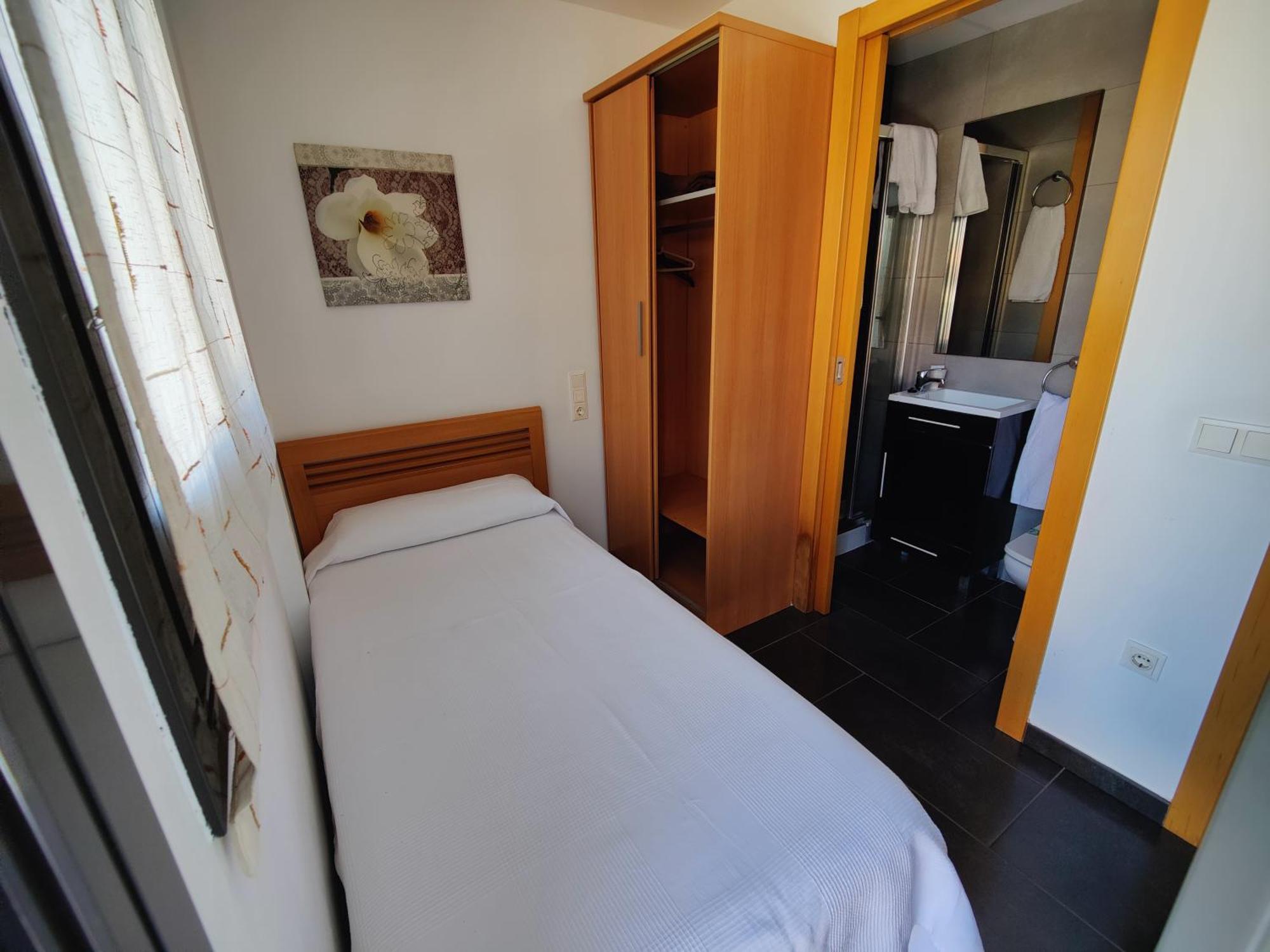 Hostal Manel Pineda de Mar Eksteriør billede